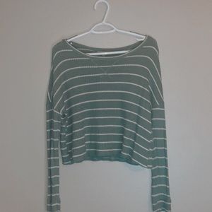 Long sleeve crop sweater